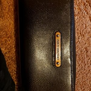 Juicy couture wallet